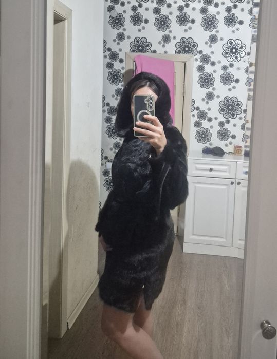 Продам норковую шубу