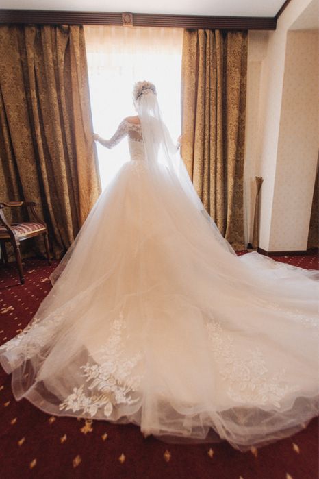 Vand rochie de mireasa Aryanna Karen, model CINDERELLA