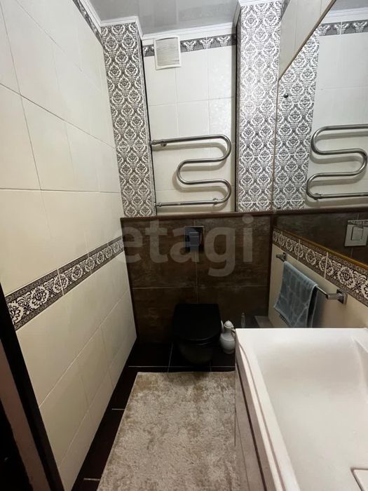 Каирбекова 3комн 3этаж дом 2011