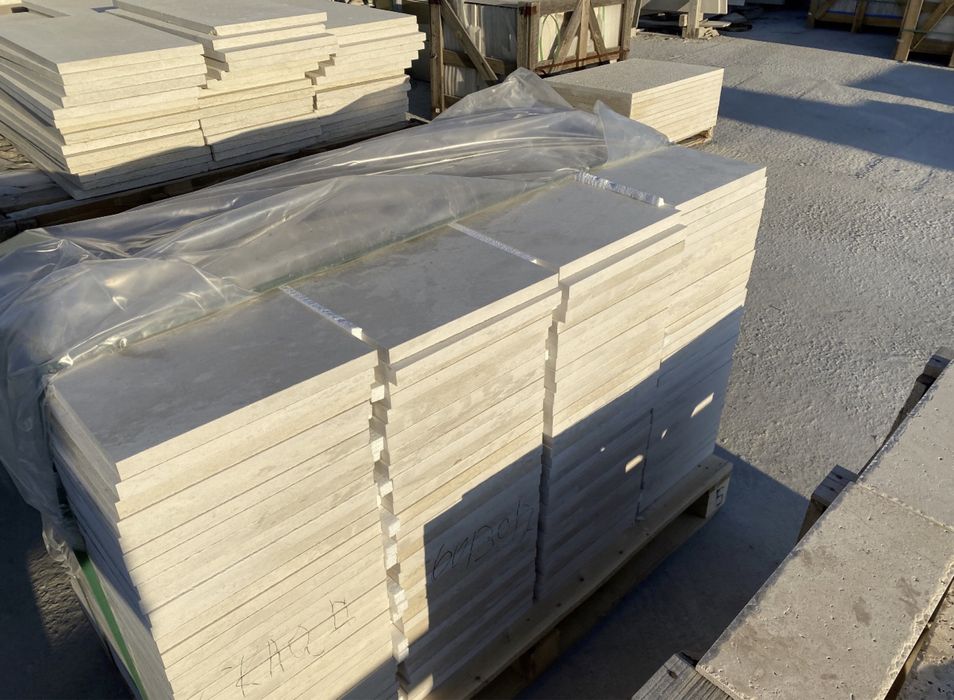 Calcar Vratsa dimensiune 30x60x2 !