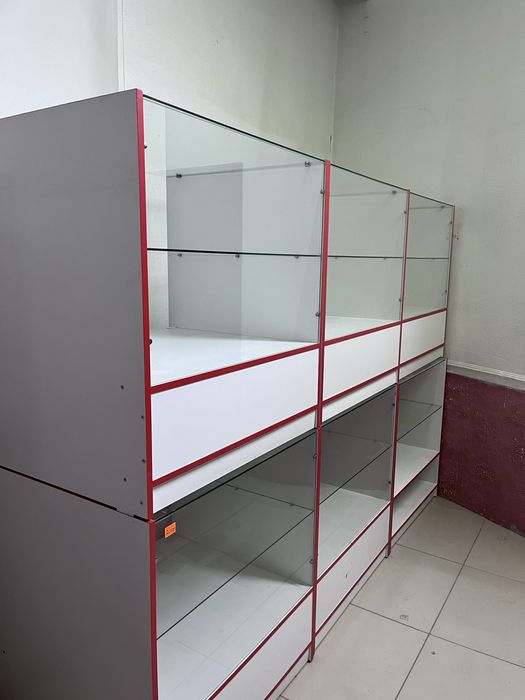 Продам торговые прилавки-витрины