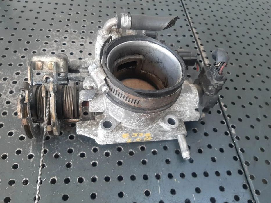 clapeta acceleratie 2.0b ej20 subaru forester  22633aa140  198500-1050