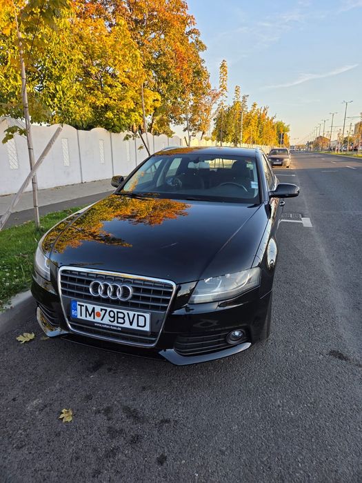 Vând Audi A4 Avant !