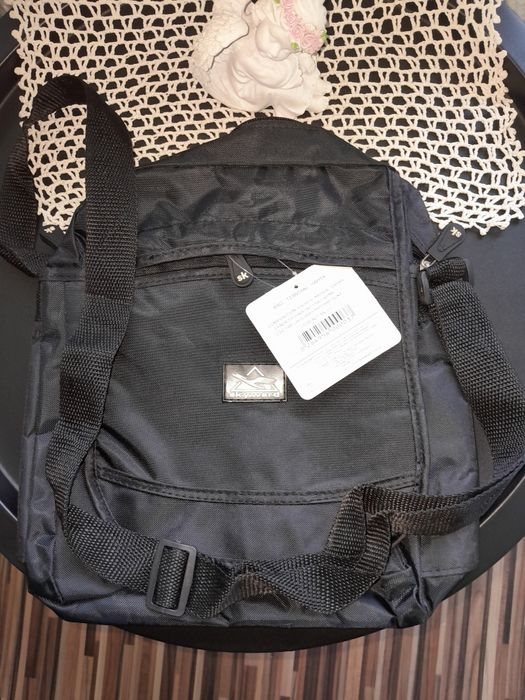 Лаптоп Леново запазен, работещ  50 лв