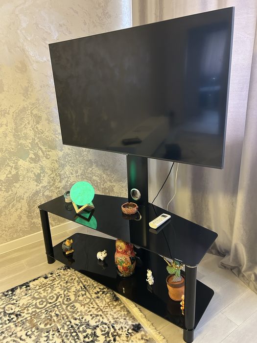 Полставка под телевизор