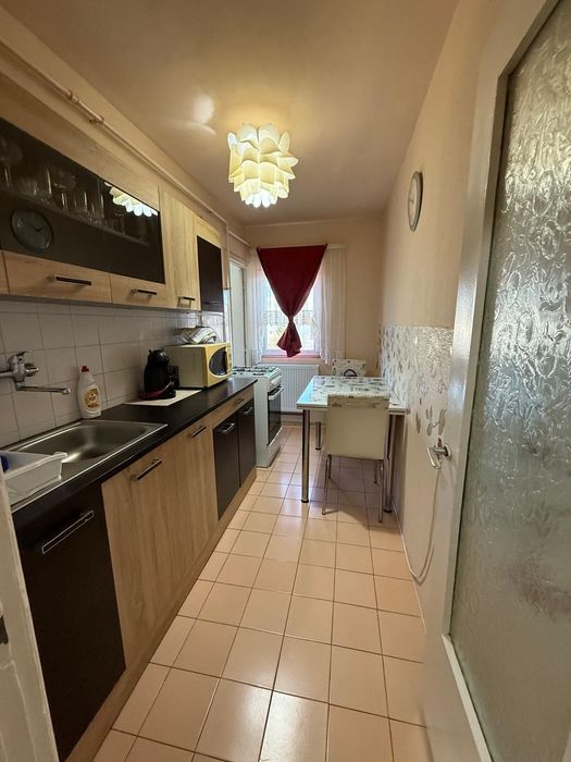 Inchiriez apartament cu o camera