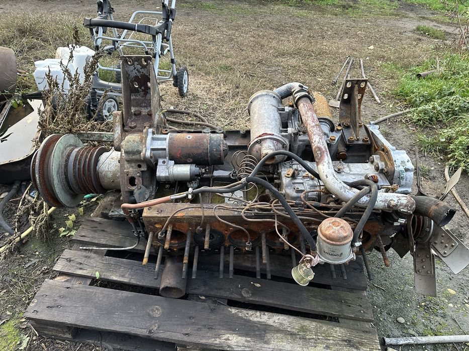 Motor ST SAVIEM 135 cai complet + piese noi pt mentenanță