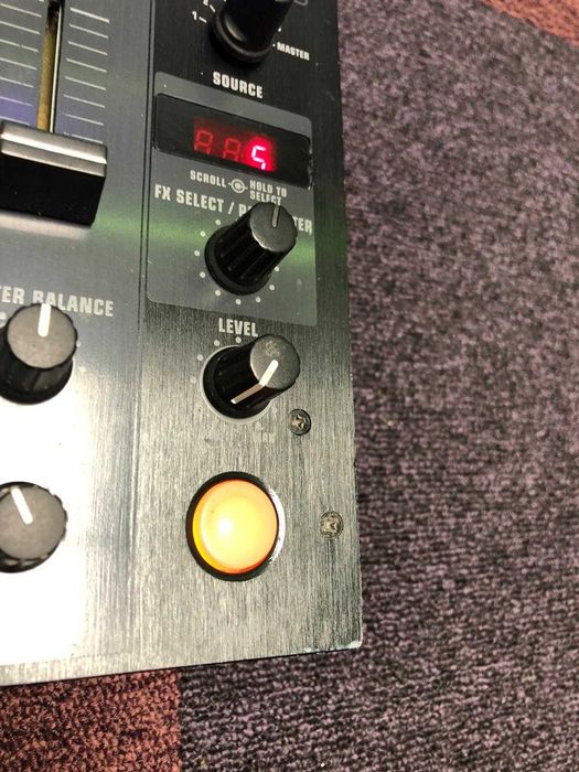 Mixer DJ Behringer DJX750