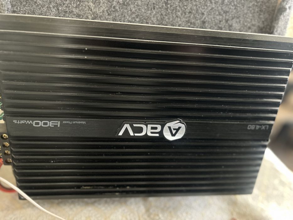 Сабвуфер с усилителем в хорошем сост