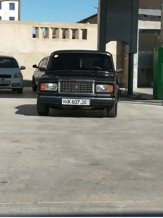 Лада 2107 сотилади