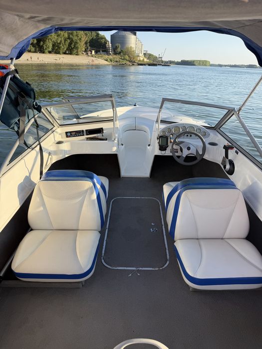 Bayliner 175 Bowrider – 2008 + Peridoc inclus
