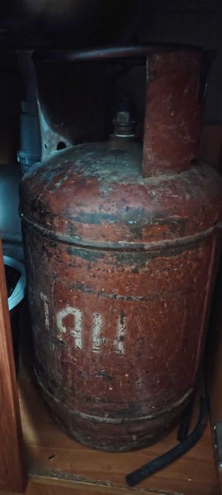Продам газ баллон