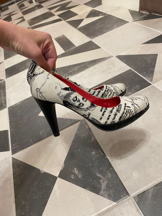 Дамски обувки Navvi 35 номер