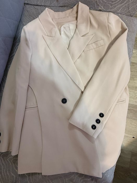 Костюм двойка с пиджаком