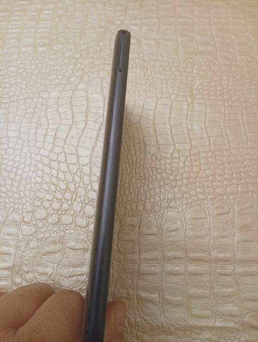 Продается  две штуки Redmi 7