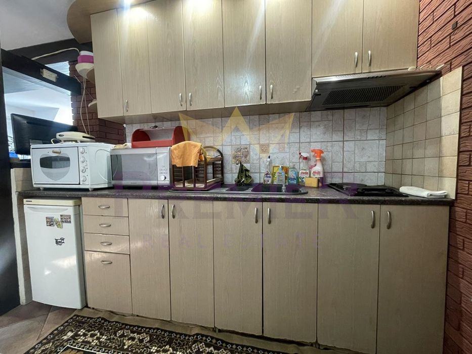 Дава се под наем Тристаен апартамент в Варна, Център - 70 кв.м за 459 € - Снимка #3