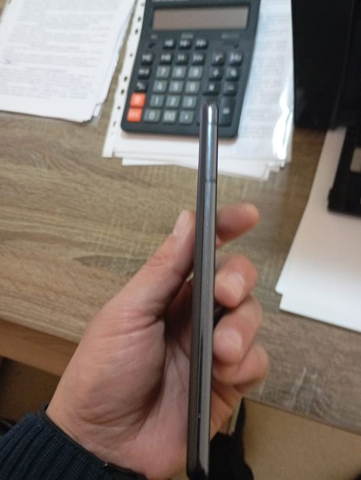 Продам, обмен Samsung S21