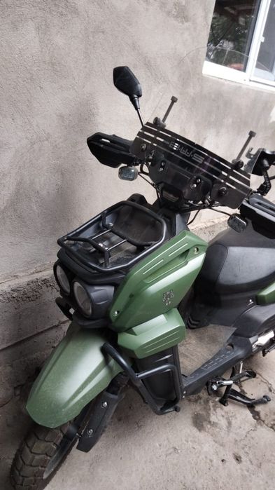 Скутер TAHK новый