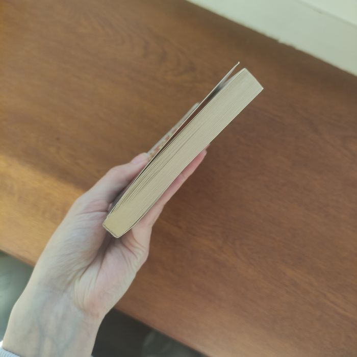 Книга "Общага на крови"