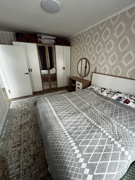 Продам 4 х комнатную квартиру