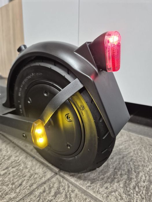 Trotineta iscooter model i9s