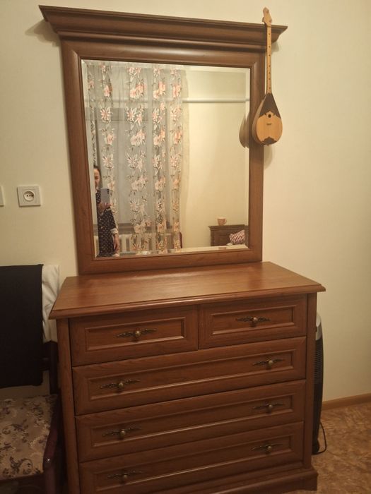 Спальный гарнитур б/у