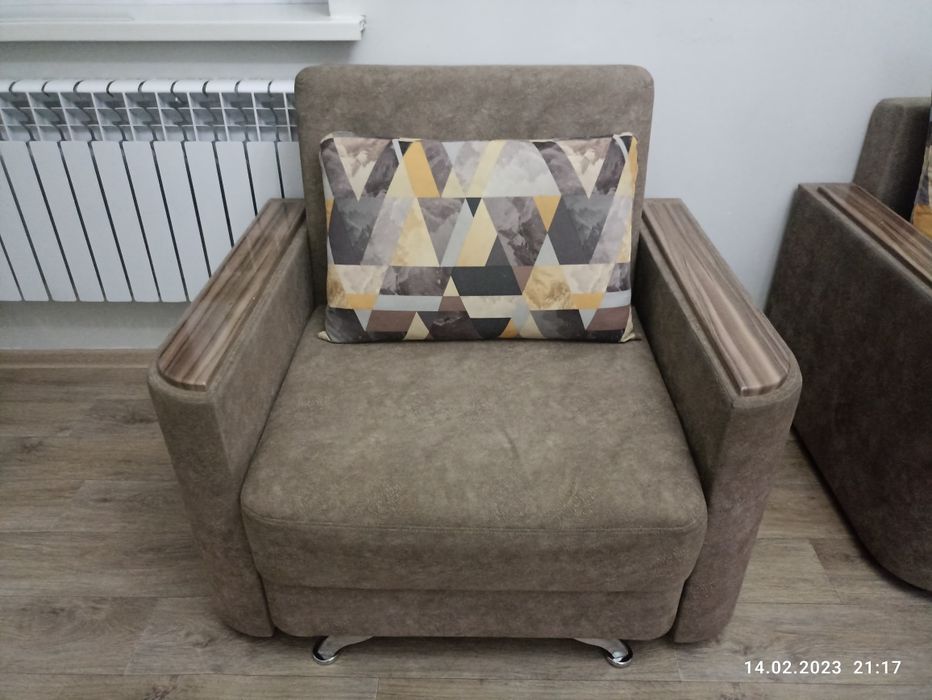 Продам Диван 3-2-1