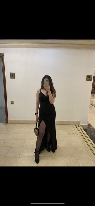 Вечернее платье черный