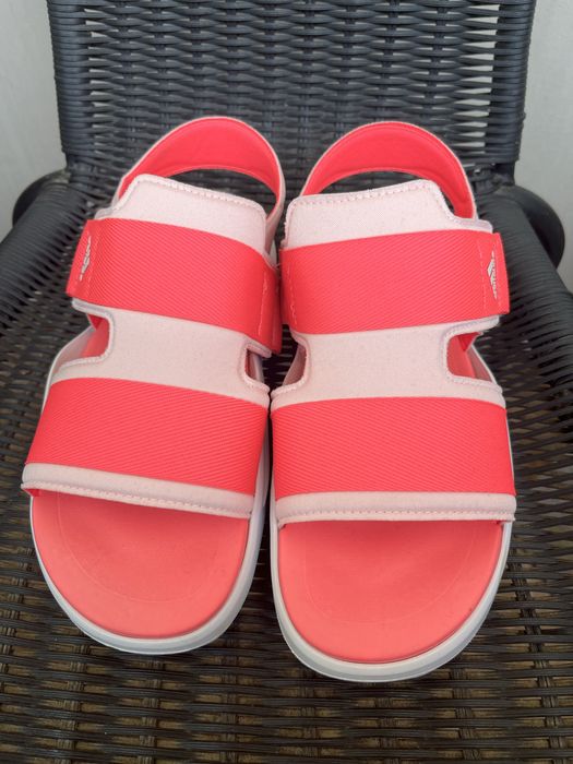 Страхотни Сандали Adidas