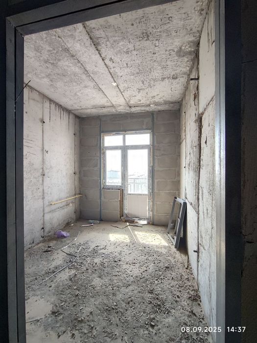 Квартира сотилади 9 этаж