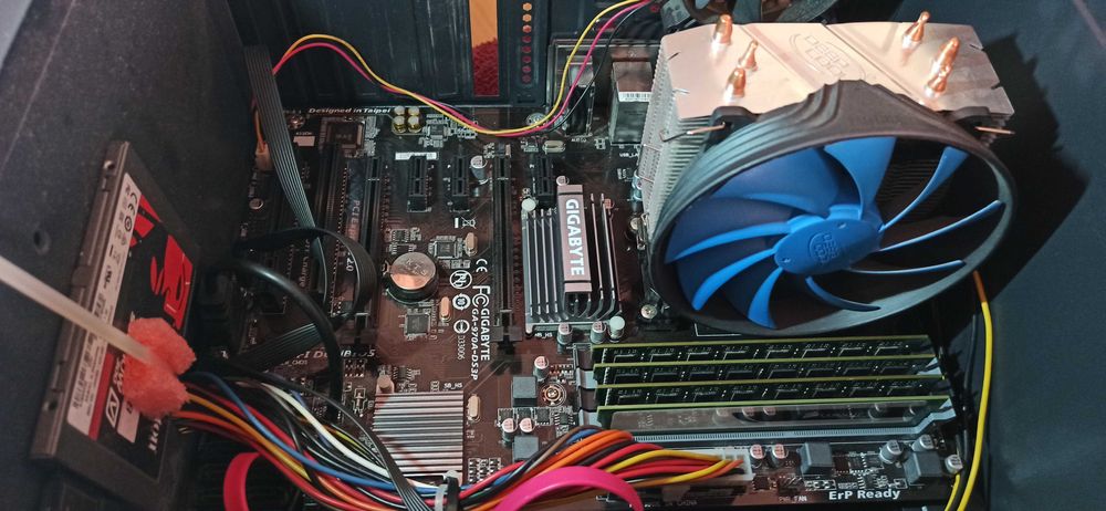 Vand unitate PC gaming