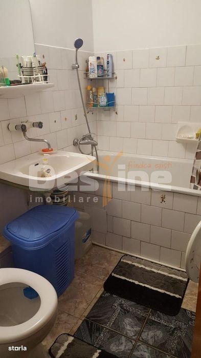 Apartament 3 Camere Decomandat