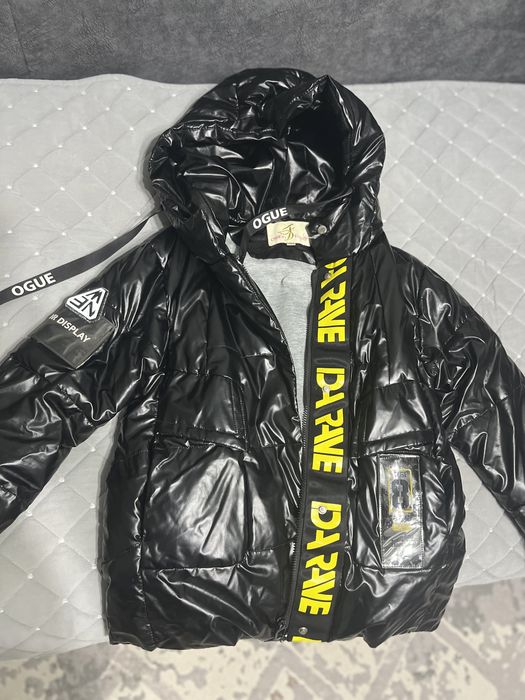 Куртка демисезон на девочку