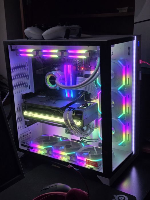 Vand PC Ryzen 7 7800x3D + RX 7900XT