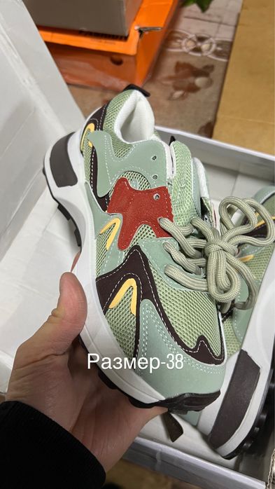 Распродажа новая обувь