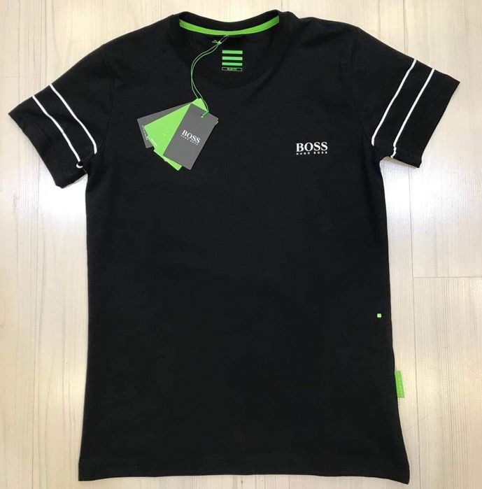 Мъжки тениски различни модели