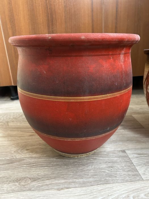 Продаю цветочные горшки