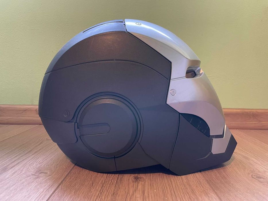 Marvel Legends Iron Man War Machine Helmet