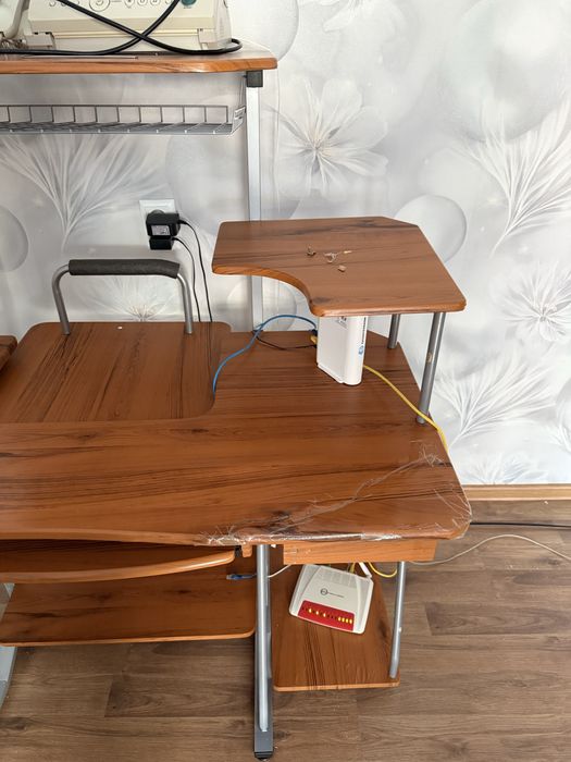 Компьютерный столик