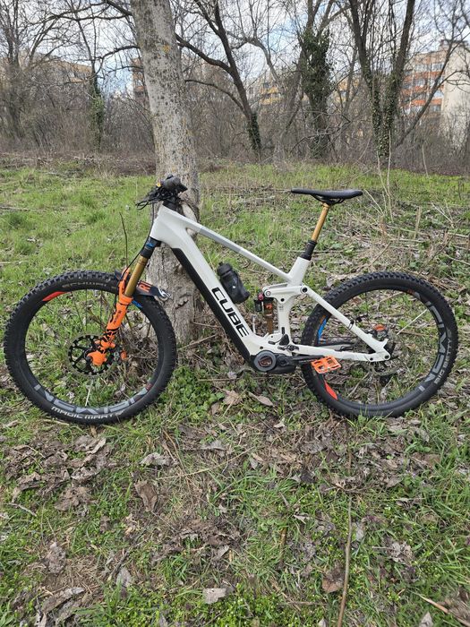 Cube stereo hybrid 160 bosch performance line Race