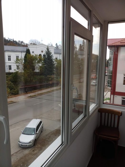 Oferim garsoniera pentru inchiriere