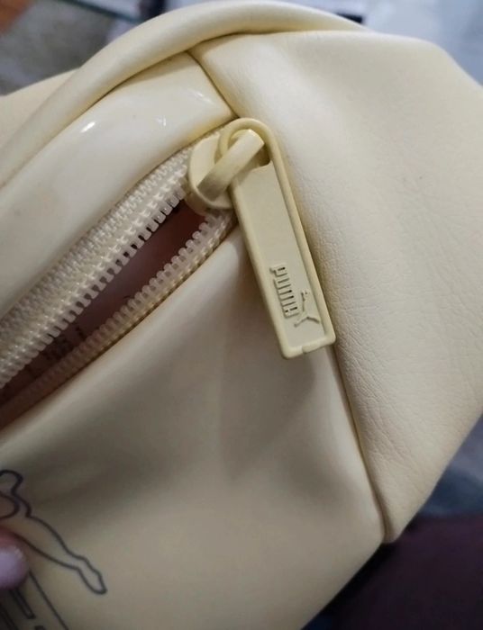 Borseta puma ,noua