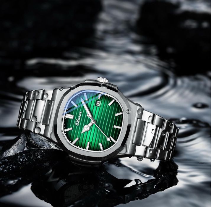 Мъжки часовник Chenxi с подарък иструмент.