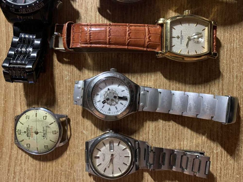 Vand ceasuri functionale si defecte