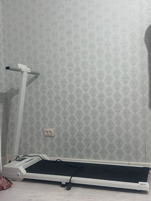 Беговая дорожка продам