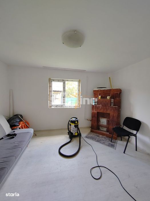 Casa cu teren generos in Darmanesti, DB– oportunitate pentru locuit/