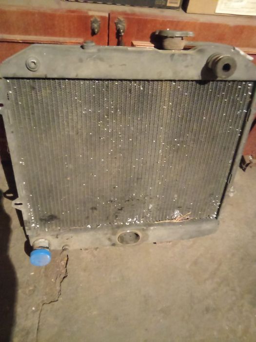 Колеса от уазика и радиатор