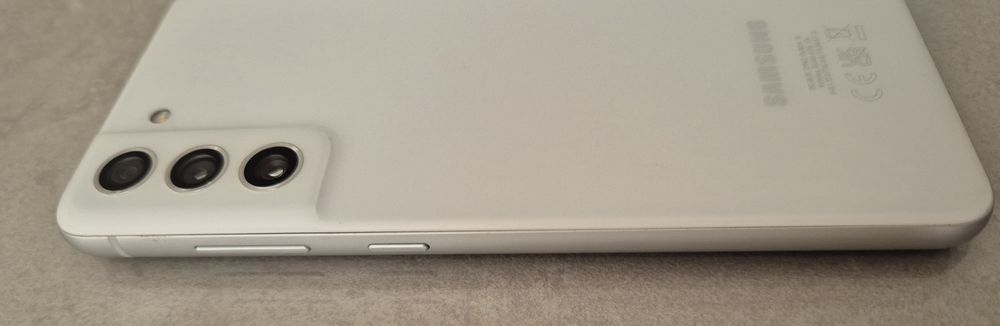 Смартфон Samsung Galaxy S21 FE, 128GB, 6GB RAM, 5G