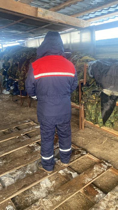 Продам спец одежду