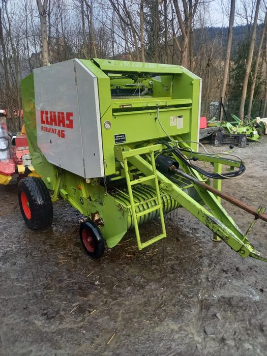 Balotiera/presa pentru baloti rotunzi 120/120 Claas Rollant 46